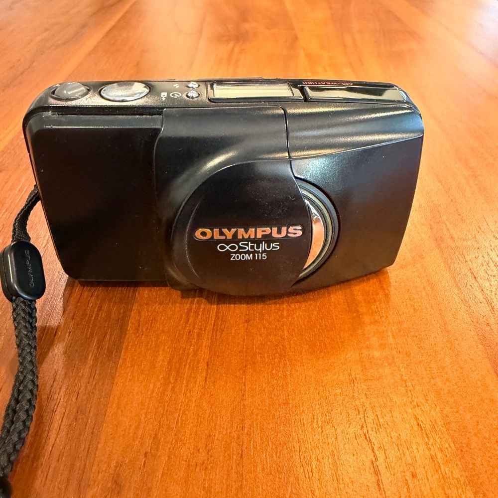 Olympus Stylus Zoom 115 Black Camera